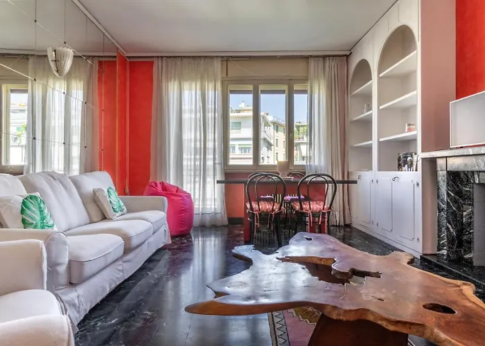 Vintage@theriver Apartman *